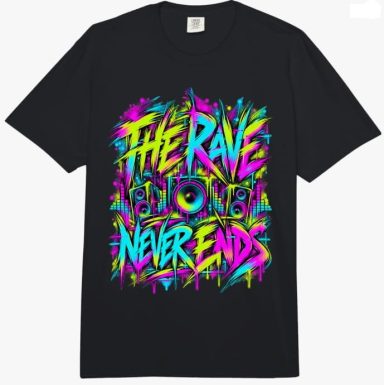 The Rave Never Ends Techno Musik EDM Design Multicolor Oversized Look Outfit T-Shirt