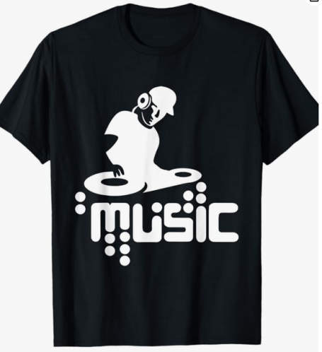 Techno t-shirt with a graphic illustration of a DJ turntable on the front